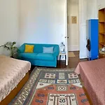 Casa Dos Caminhos De Santiago * Mosteiro (Vila do Conde)