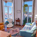 Casa Dos Caminhos De Santiago * Mosteiro (Vila do Conde)