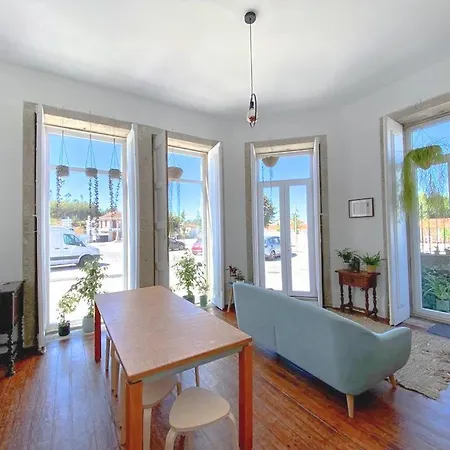 Casa Dos Caminhos De Santiago *