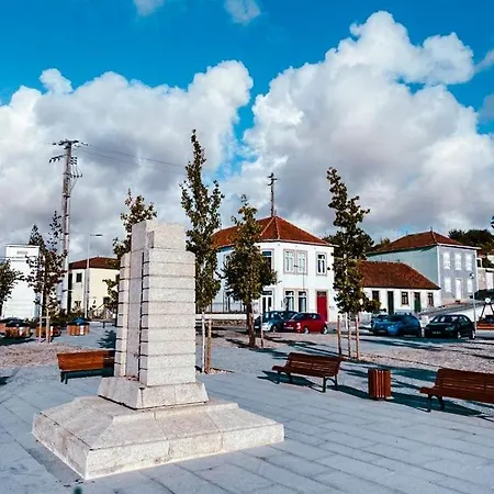 Casa Dos Caminhos De Santiago *
