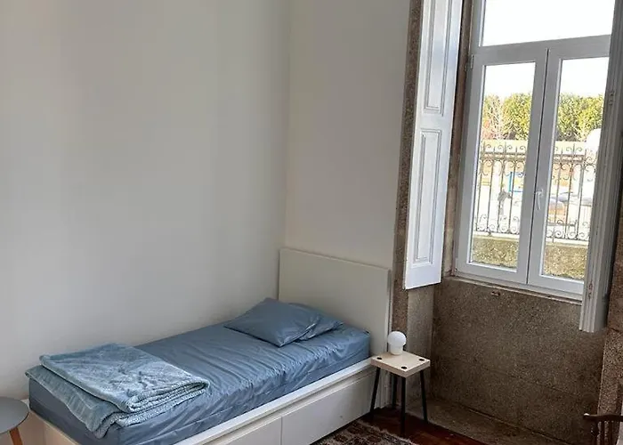 Casa Dos Caminhos De Santiago Bed and Breakfast *