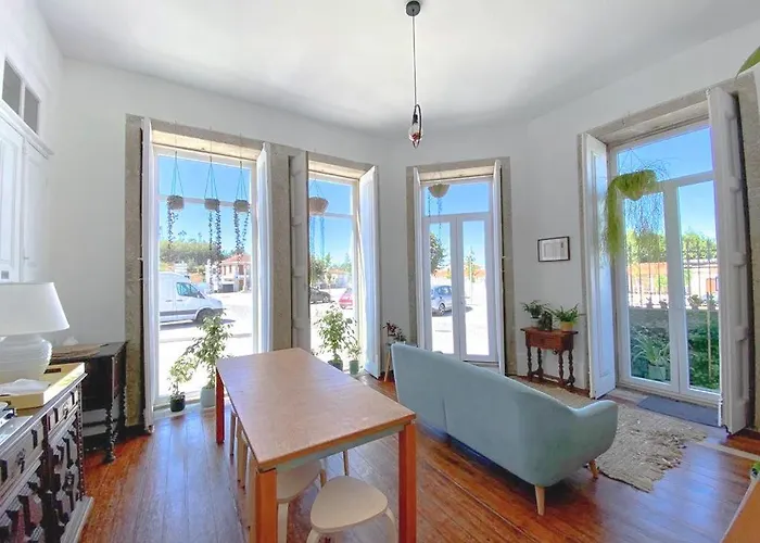 Casa Dos Caminhos De Santiago *